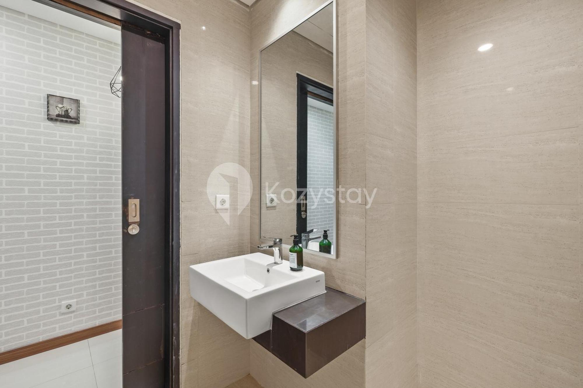 Meadow By Kozystay - Newly Renovated - Kebon Jeruk 자카르타 외부 사진
